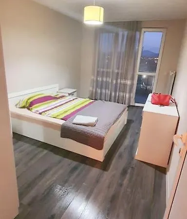 Appartement елегантен градски с обширна тераса Pernik