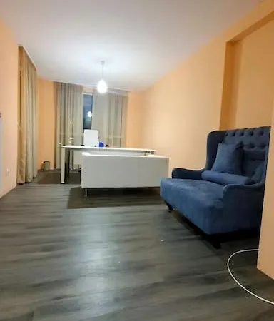 Appartement елегантен градски с обширна тераса *
