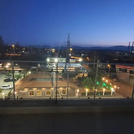 елегантен градски с обширна тераса * Pernik